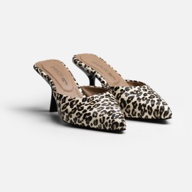 صندل پاشنه بلند سالواتوره پلنگی و کرم